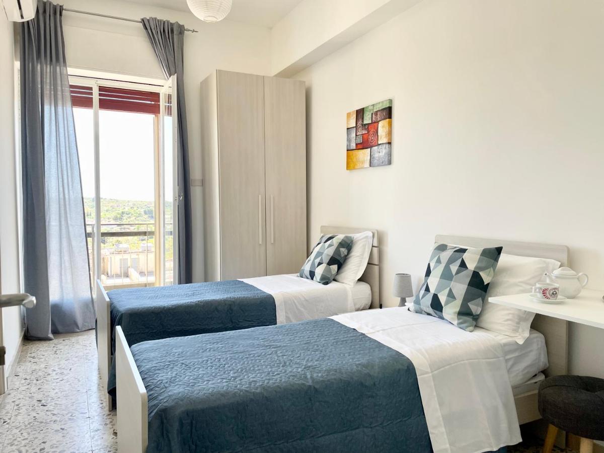 Centopassi Noto B&B Exteriör bild